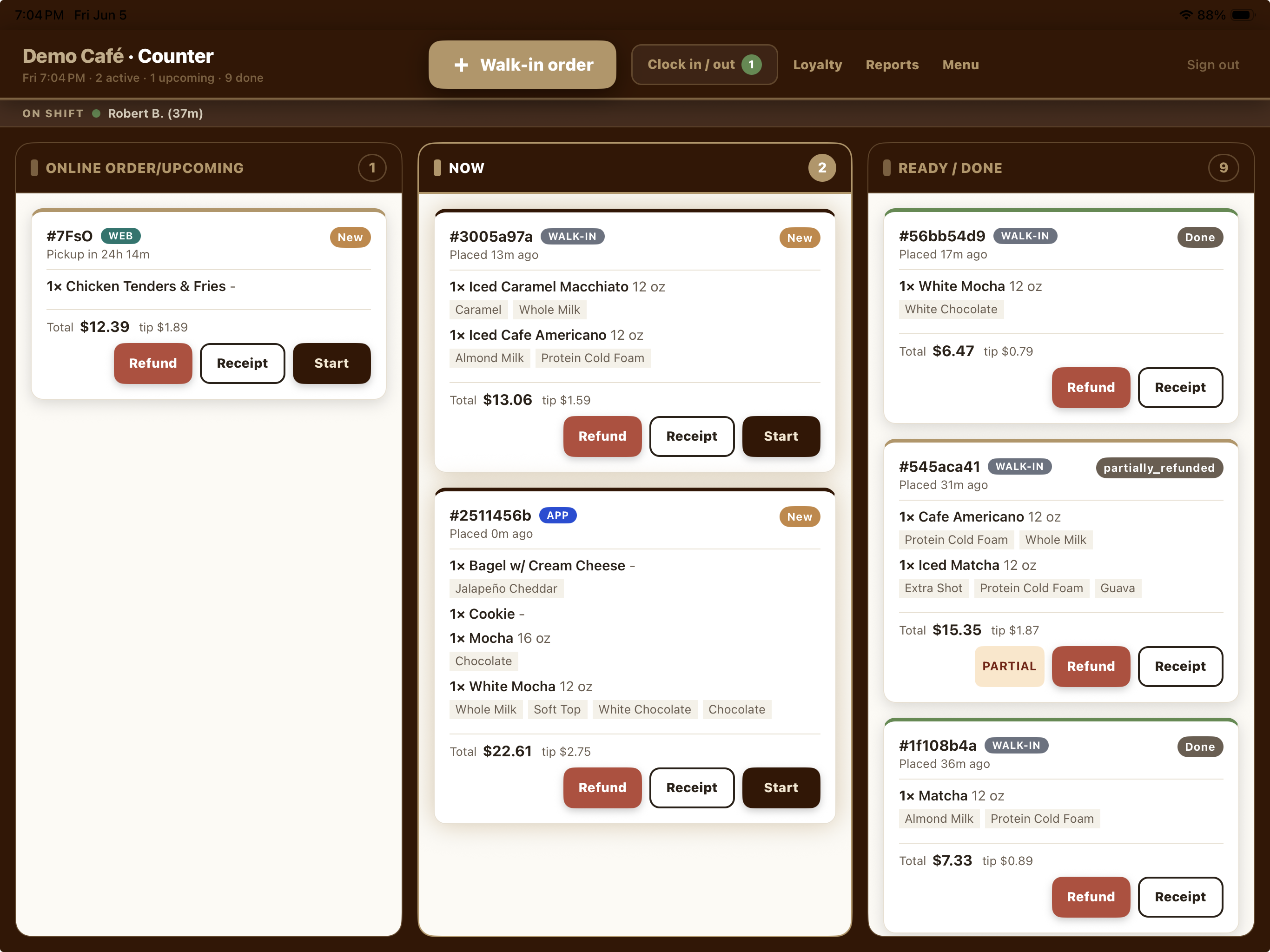 Fliquids counter — the live order queue on an iPad